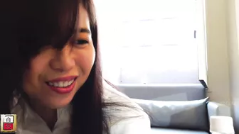 DLJG-509 02 - Selfie posts: serious peeing desperation acts. Girls taking their pee holding attempts to the limit! VOL. 3