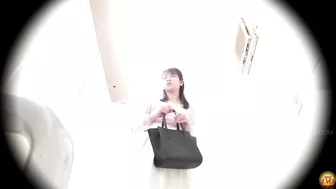 DLEE-504 01 Public toilet voyeur: laser beam pee stream. Powerful urine axis draws various curves