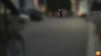 DLEE-449 05 Women won’t risk sitting down on western-style toilet. They are peeing standing up, but unexpected fart came out!