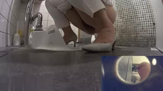 beautiful women peeing in the toilet, LoveWetting, PissRIP