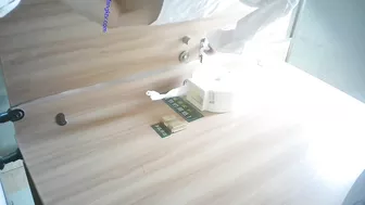 15392106 (No HD) 2022 OL March Beauty toilet Part 2 17 people