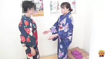 DLEE-635 04 Japanese style toilet voyeur: naked urination of neat and clean women. Propensity? Stress? Habit?