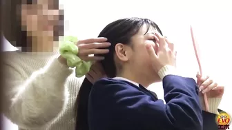 DLEE-661 02 My younger sister’s private life peeing and leaking moments