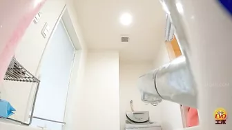 DLEE-661 05 My younger sister’s private life peeing and leaking moments