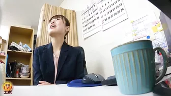 DLEE-679 04 Japanese style toilet voyeur: female urine laser beams striking inside the toilet tank. VOL. 7