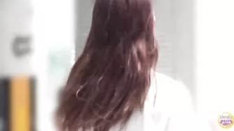 DLSL-592 01 Girls with longest pee times on the toilet. Unstoppable Urine