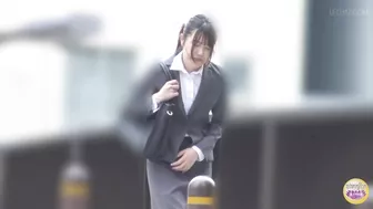 DLSL-592 04 Girls with longest pee times on the toilet. Unstoppable Urine