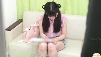 DLSL-597 01 Hidden video footage at the nail salon: women can not use their hands and wetting themselves. VOL. 2