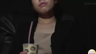 DLSL-601 03 Women dash to pee after watching a movie, but there is a line to the toilet! VOL. 2