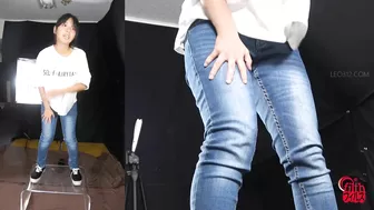 DLFF-645 04 I asked some naughty questions to a woman who is holding back her pee.