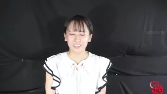 DLFF-645 05 I asked some naughty questions to a woman who is holding back her pee.