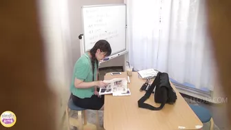 DLSL-333 03 Female school camp voyeur: sudent’s urinations report