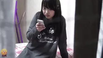 DLEE-060 02 Crazy Girls Randome Excretion At Home