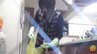 DLEE-060 02 Crazy Girls Randome Excretion At Home