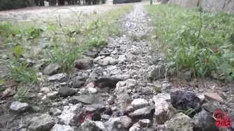 DLFF-096 01 Women’s pleasant peeing in standing position. Outdoor voyeurism