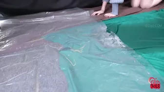 DLFF-649 01 Shameful fart came out while woman was urinating with wide opened pussy.