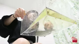 DLFF-649 03 Shameful fart came out while woman was urinating with wide opened pussy.