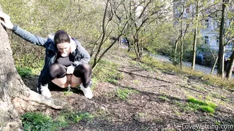 Delia - Pissing scene, Water-Detox Club, PissRIP Delia - Pissing scene, Water-Detox Club, PissRIP