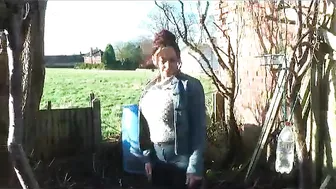 Vicki Powell Pissing Public