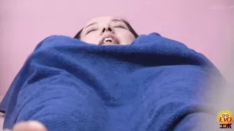 DLEE-760 04 Hair removal salon voyeur: shameful naked pissing during procedure. VOL. 2