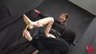 DLFF-658 04 Girls pissing from tickling!