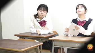 DLEE-764 04 Hidden camera inside high school. Girls line up and pee.