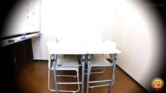 DLEE-766 04 Beautiful models leaked pee during group drawing in painting class.