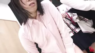 DLFF-669 03 Pee-holding matches: schoolgirl vs office lady.