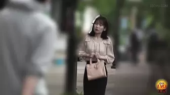 DLEE-775 01 Public toilet hidden camera: women jumping inside the toilet and popping the cork of urine champagne. VOL. 2