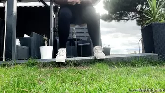 Naomi Bennet - Pissing Scene