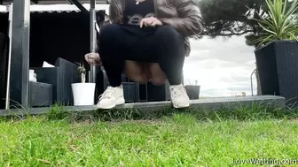 Naomi Bennet - Pissing Scene