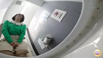 DLSL-626 05 Western-style toilet without a seat. Emergency standing urination.