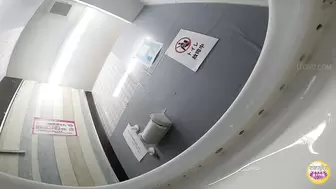 DLSL-626 05 Western-style toilet without a seat. Emergency standing urination.