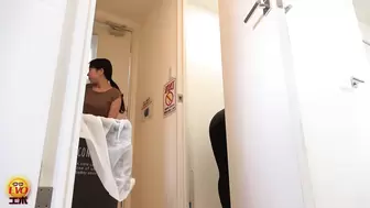 DLEE-782 05 Girls’ dormitory incidents: a huge urination in the bathroom.