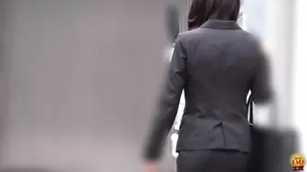 DLEE-787 01 Hidden camera footage of the streets: secret peeing spots.