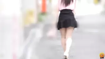 DLEE-787 01 Hidden camera footage of the streets: secret peeing spots.