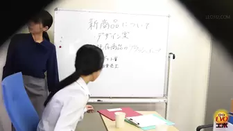 DLEE-785 01 Hidden camera: working woman’s embarrassing wetting. An embarrassing continent of pee staining her clothes.