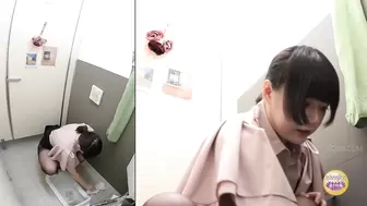 DLSL-631 01 Emergency! Office ladies ripping stockings and pushing panties aside to pee.