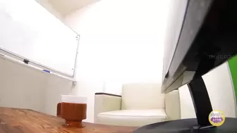 DLSL-631 01 Emergency! Office ladies ripping stockings and pushing panties aside to pee.