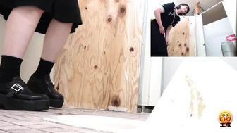 DLEE-749 02 Hidden camera footage of a girls’ toilet without a door. Shameful peeing!