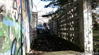 Yasmin - Pissing Scene