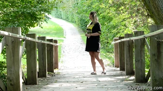 Naomi Bennet - Pissing scene