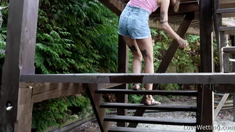 Joana Intense - Pissing scene