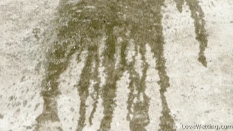 Joana Intense - Pissing scene