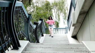 Ally Style - Pissing scene