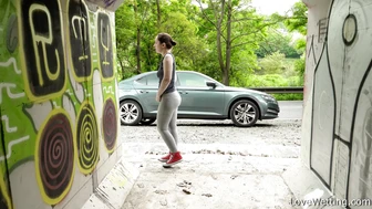 Delia - In The Tunnel