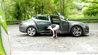 Delia - In The Tunnel