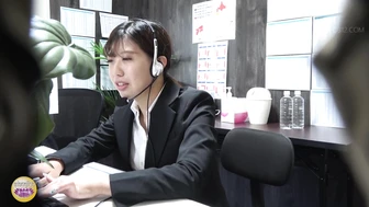 DLSL-639 06 Hidden camera call center. No leaving! Peeing while dealing with a complaint.