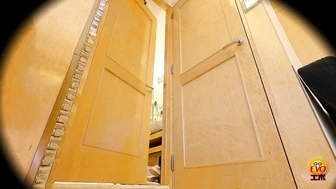 DLEE-531 04 Hidden Camera: The Failures of Graceful Women - Inappropriate Massive Pee Leaks 3