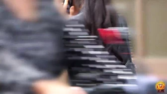 DLEE-805 03 Busy female office worker rushing to pee, peeing in residual urine